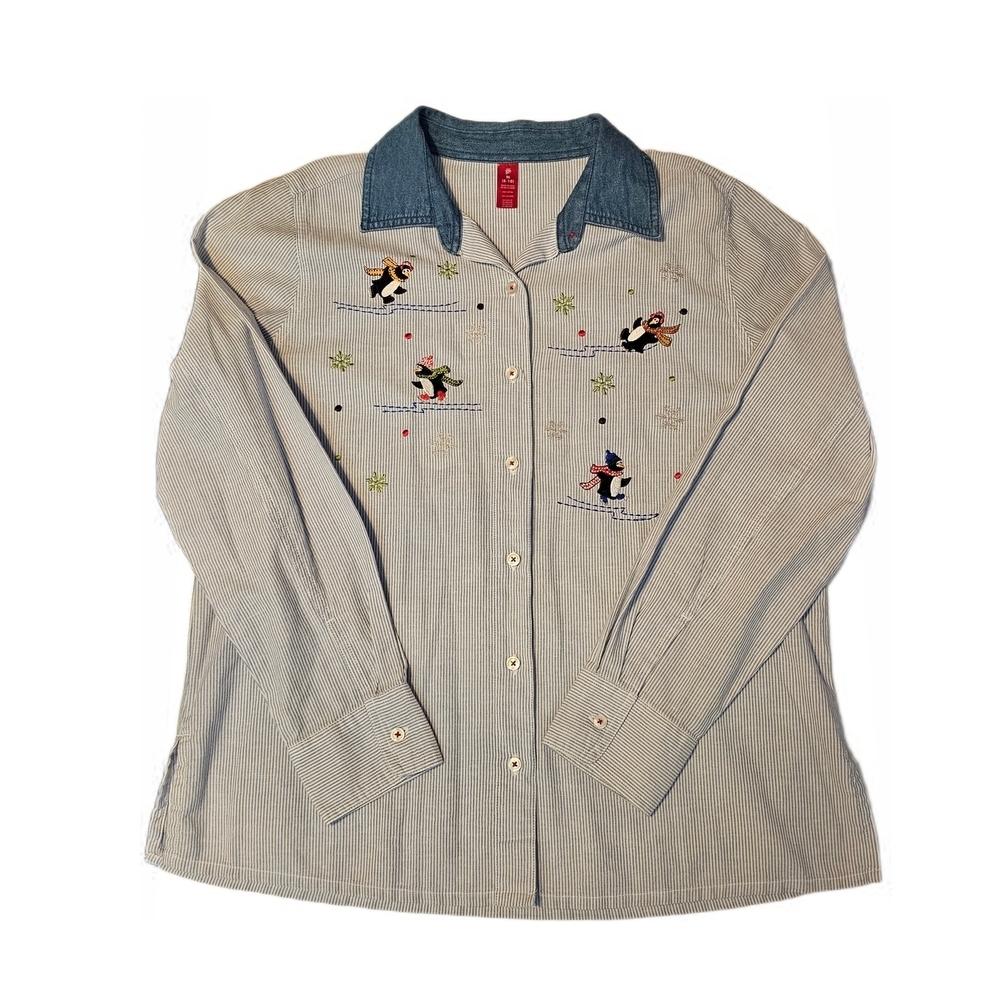 Holiday Embroidered Penguin Skating Shirt Woman’s Medium Button Down Long Sleeve - Picture 11 of 16
